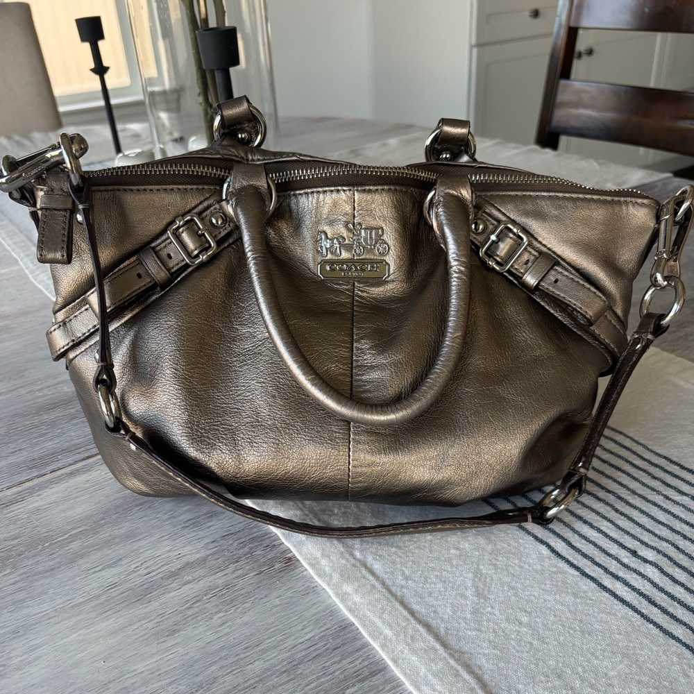 🍃🦋 Coach Madison Metallic
Pewter Leather Satchel
Shoulder Bag 15960 - Picture 10 of 14